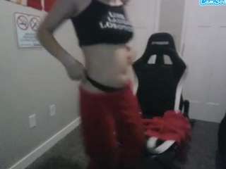 Livingdeadgirl04