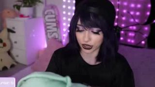 crimsonkitten